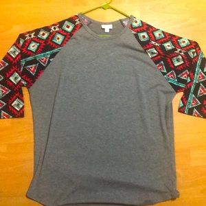 2lx Lularoe top⭐️